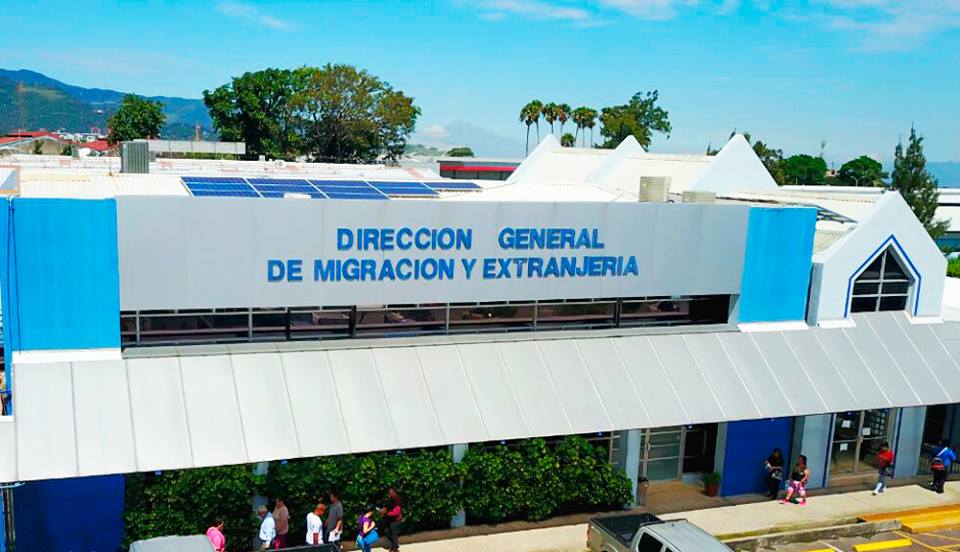 Se pospondra por un año más multas a personas ilegales en Costa Rica